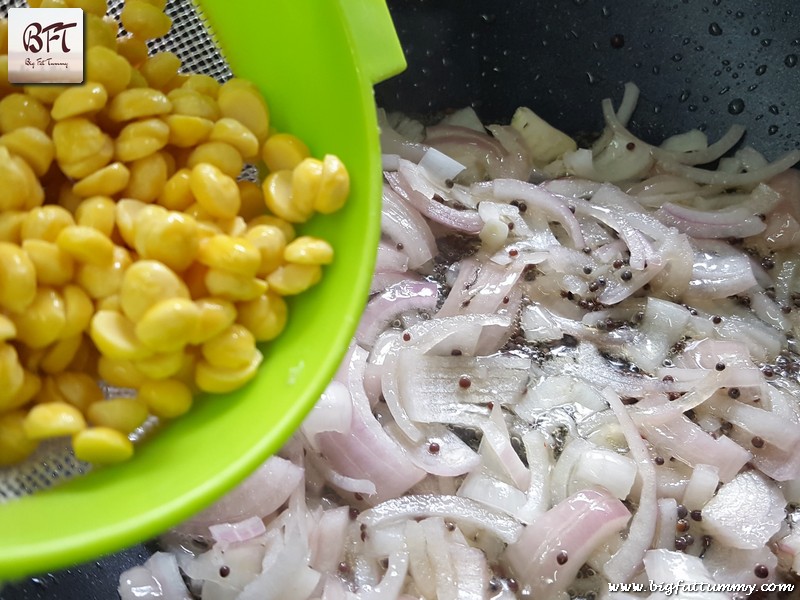 Preparation of Doodhi Channa Bhaji