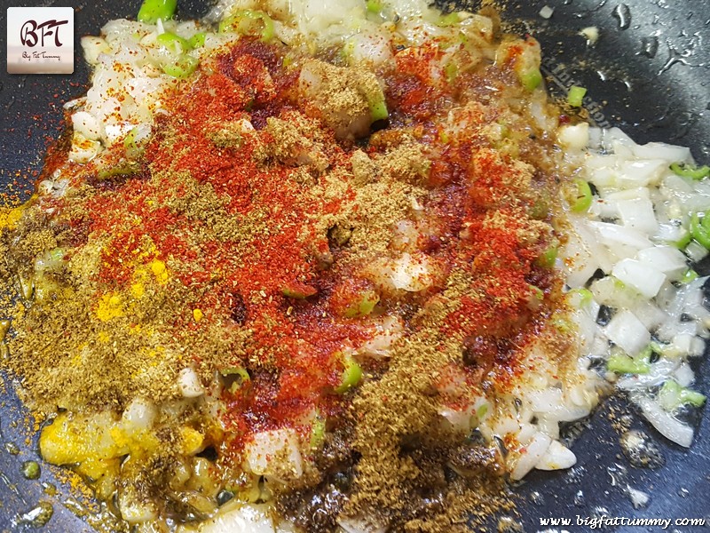 Preparation of Bengali Dimer Chops (Egg Potato Chop)