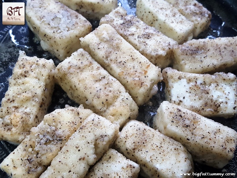 Preparation of Paneer Chilly Dry / Gravy