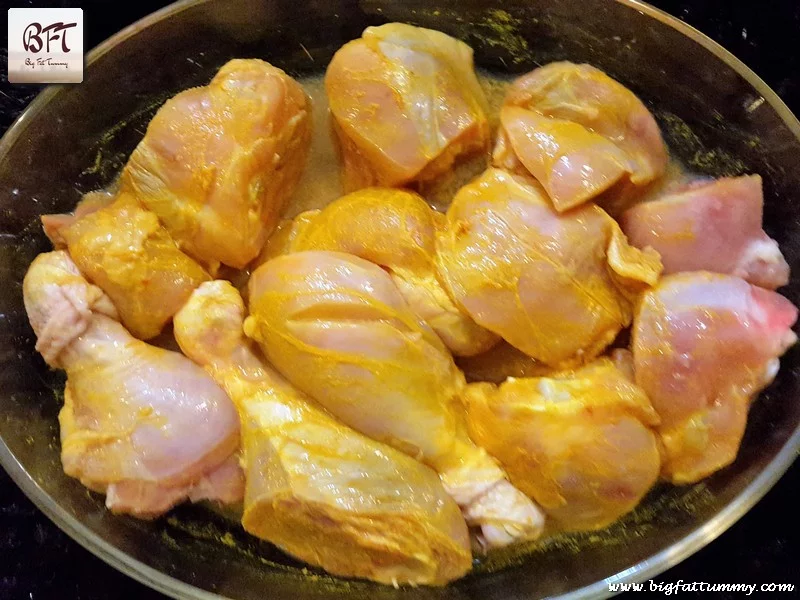 Preparation of Pepper Chicken Curry