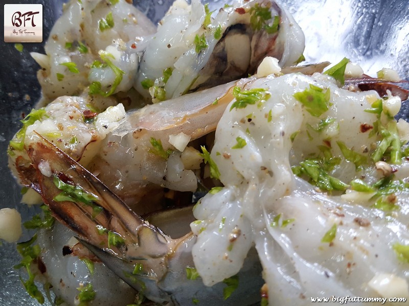 Preparation of Butter Garlic Prawns