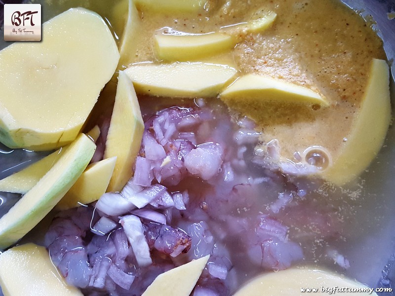 Preparation of Prawn Mango Curry