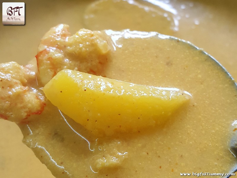 Preparation of Prawn Mango Curry