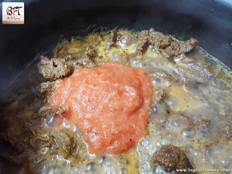 Preparation of Beef Tomato Roast