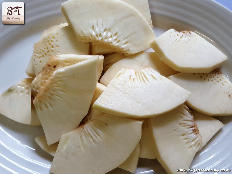 Making of Goan Breadfruit Rava Fried