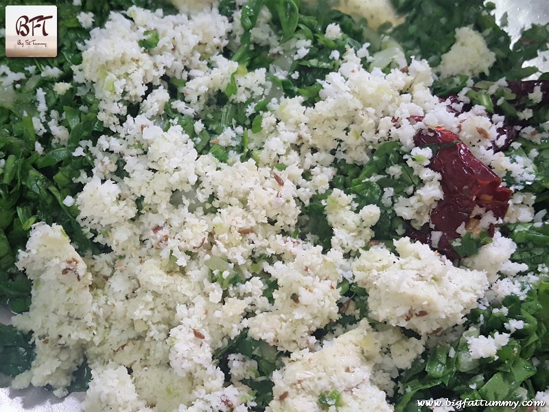 Making of Palak Coconut Bhaji