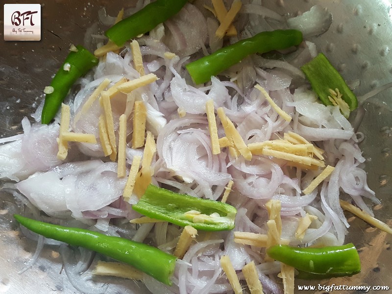 Preparation of Hot & Tangy Mackerel Curry