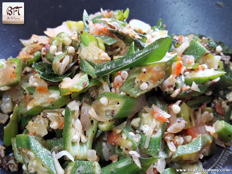 Making of okra kali miri stir fry (Ladyfinger Stir Fry)