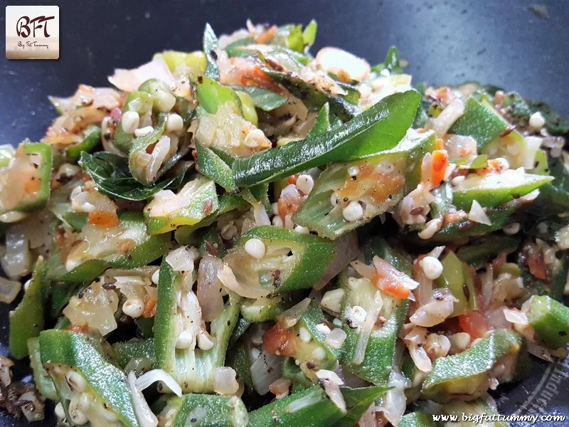 Making of okra kali miri stir fry (Ladyfinger Stir Fry)