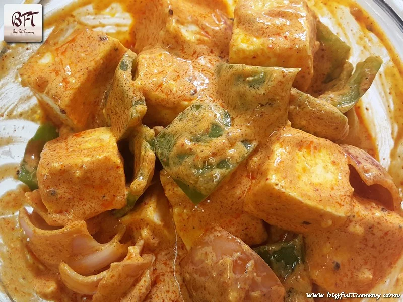 Making of Paneer Tikka Tava Se