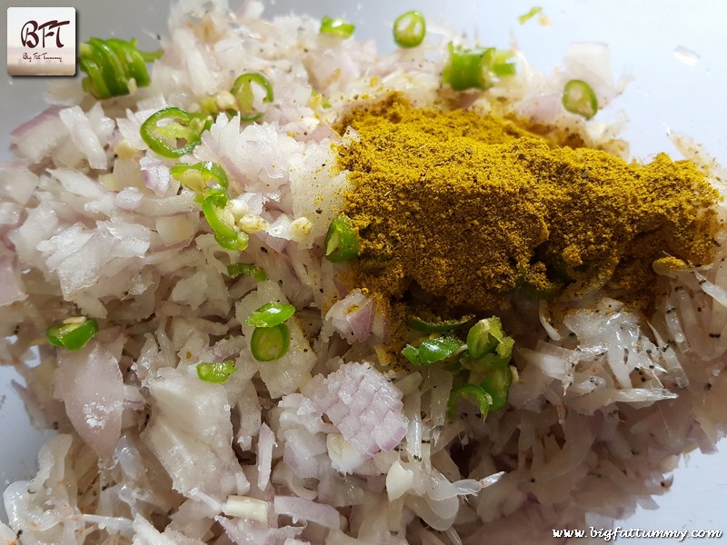 Making of Goan Galmbo (Baby Prawn) Cutlets