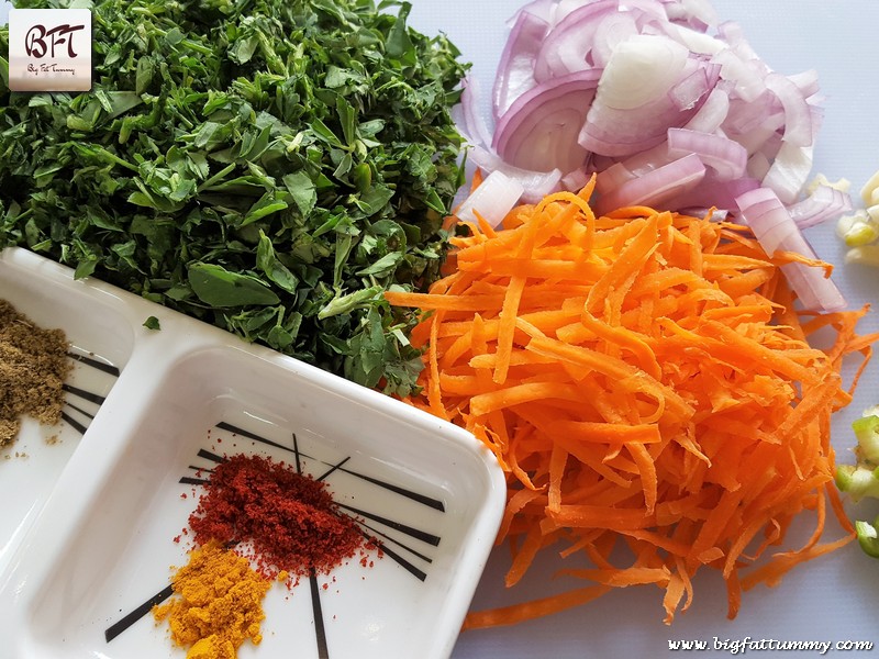 Preparation of Methi Carrot Stir Fry