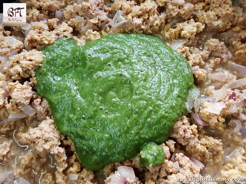 Preparation of Capsicum Stuffed with Beef Mince