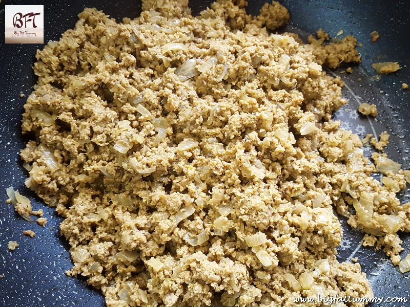 Preparation of Capsicum Stuffed with Beef Mince