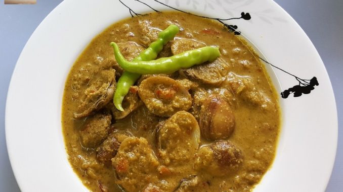 Tisriyo Corop 05 Tisryo Corop / Goan Shell-Fish / Clam curry.