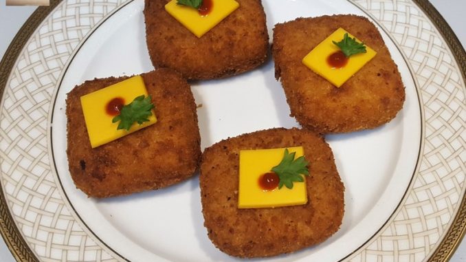 Cheesy Potato Squares 06 Cheesy Potato Squares
