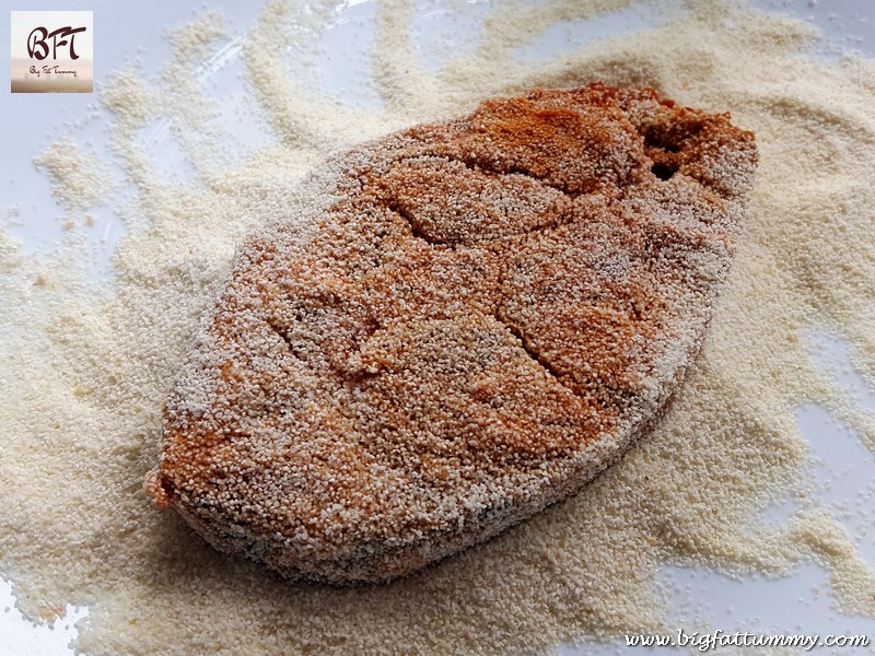 Preparation of Kingfish Tamarind Masala Rawa Fried