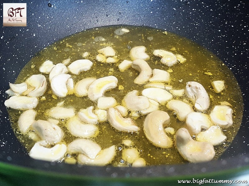 Preparation of Lauki / Doodhi Ka Halwa