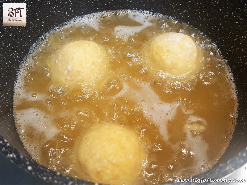 Preparation of Paneer Kofta in a Tomato Cream Gravy