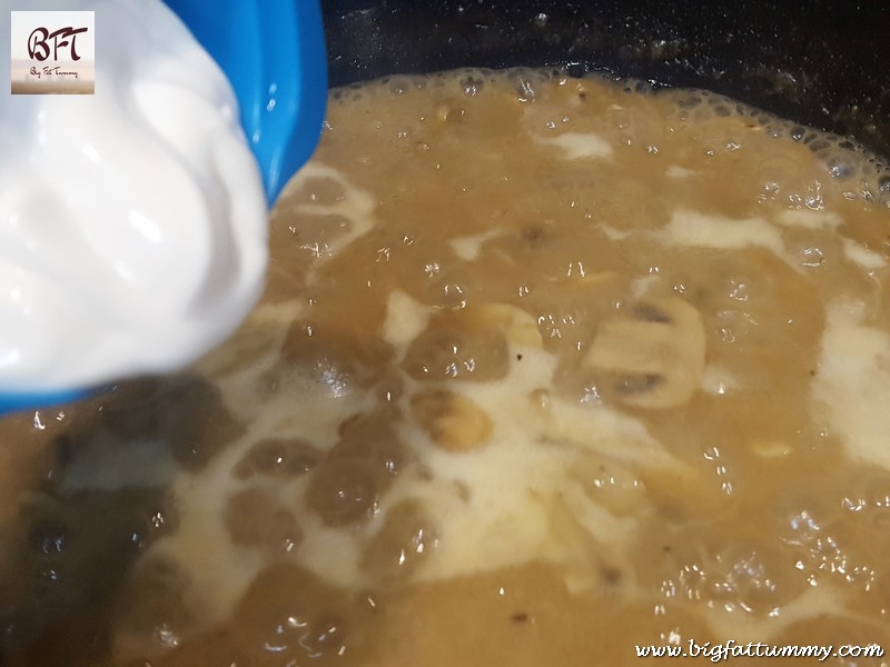 Preparation of Pasta in Mushroom Pepper Sauce