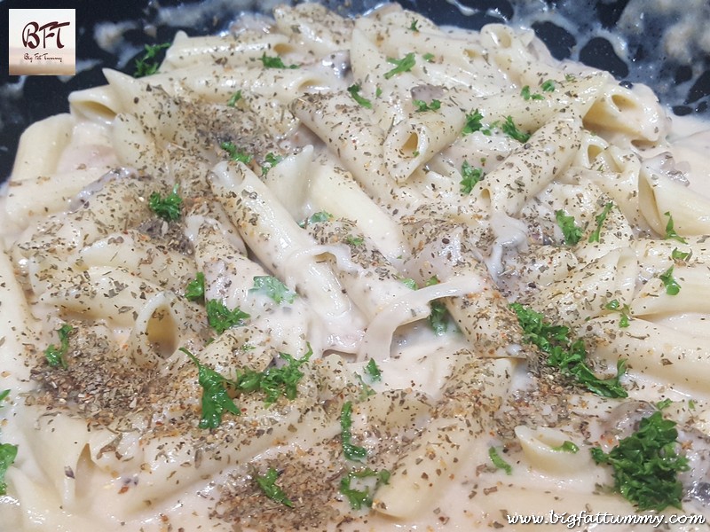 Preparation of Pasta in Mushroom Pepper Sauce