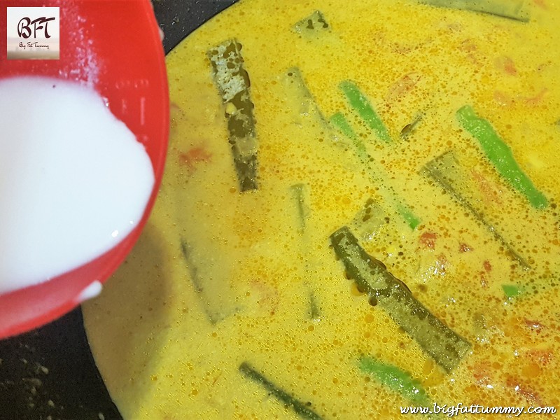 Preparation of Prawn Ladyfinger Caldinho Curry