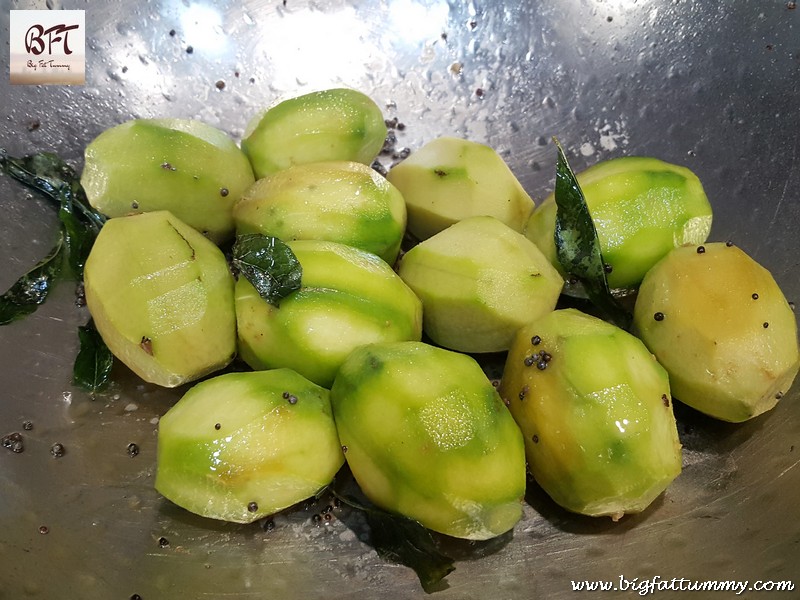 Making of Ambade Ros / Hog Plum Curry