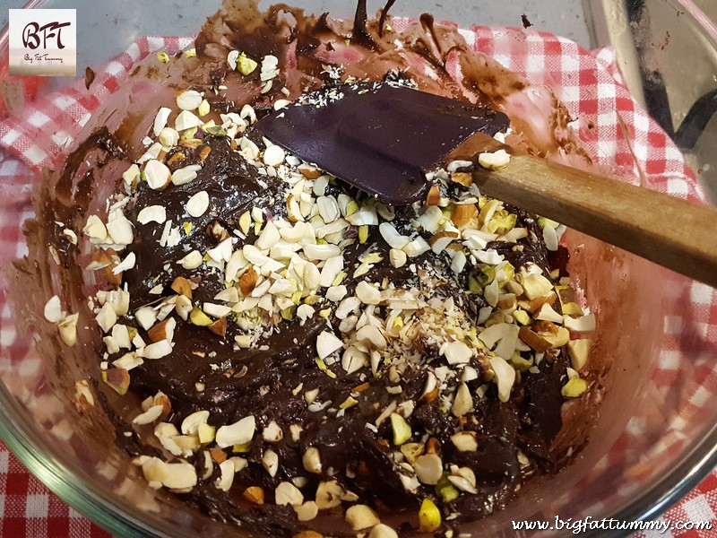 Making of Dark Chocolate Fudge