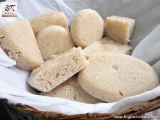 Goan Sannas (steamed rice cakes)