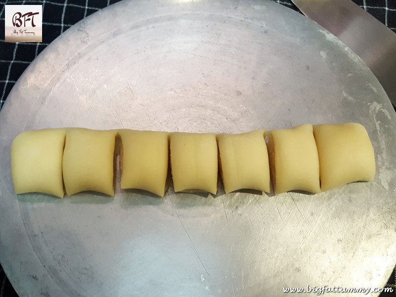 Making of Angel Wings (sweet-savoury fried pastry)