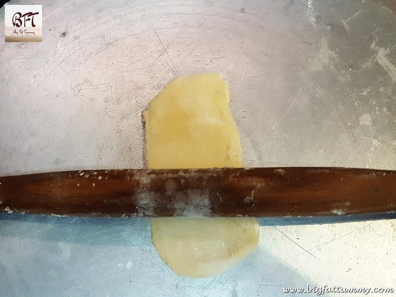 Making of Angel Wings (sweet-savoury fried pastry)