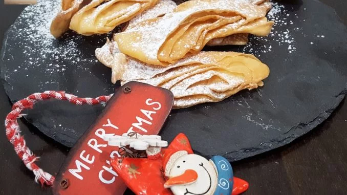 Angel Wings 13 Angel Wings (sweet-savoury fried pastry)