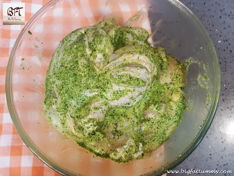 Preparation of Chicken Cashew Corriander Roast