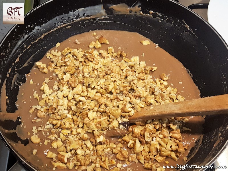Making of Walnut Drops