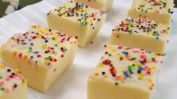 White Chocolate Fudge 07 White Chocolate Fudge