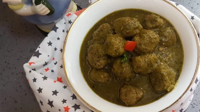 Green Beef Meat Ball Curry