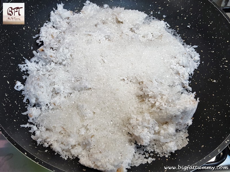 Making of Coconut Cashew nut Filling for pancakes