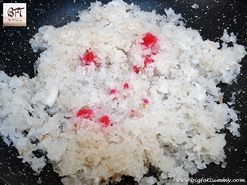 Making of Coconut Cashew nut Filling for pancakes