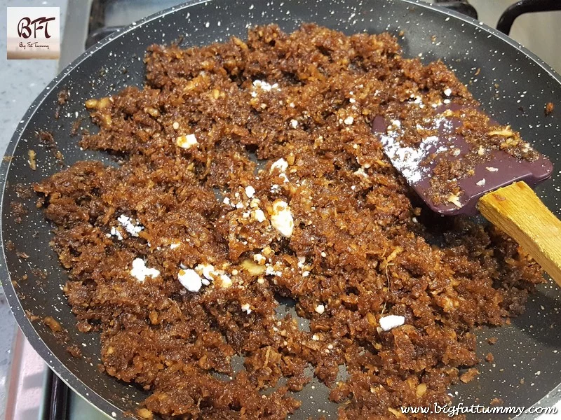 Making of Coconut Palm Jaggery Filling for pancakes