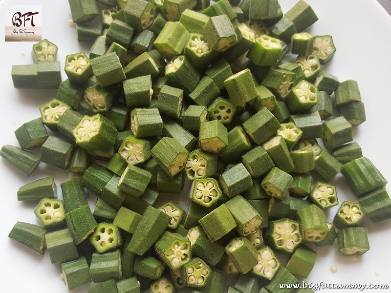 Preparation of Ladyfinger & Dry Prawns