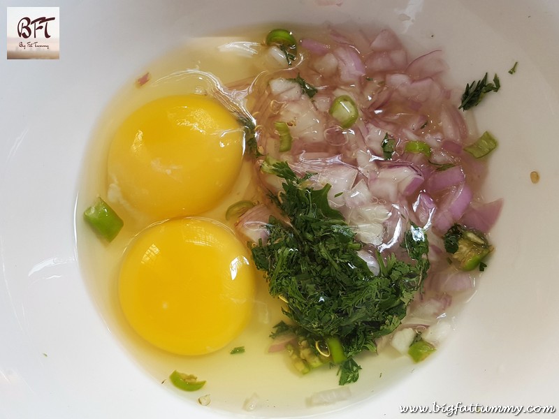 Preparation of Goan Omlette Kodi (curry)