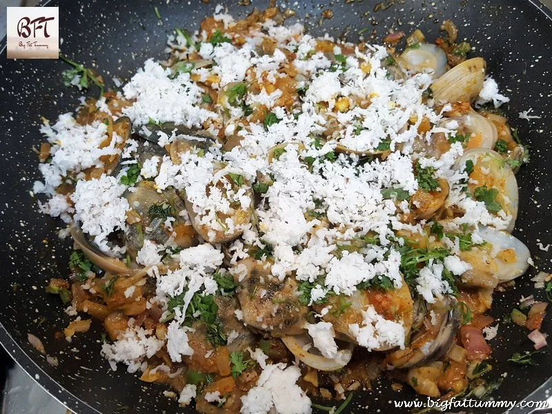 Preparation of ShellFish Sukkem (Goan preparation of Clams / Kube / Tisryo)
