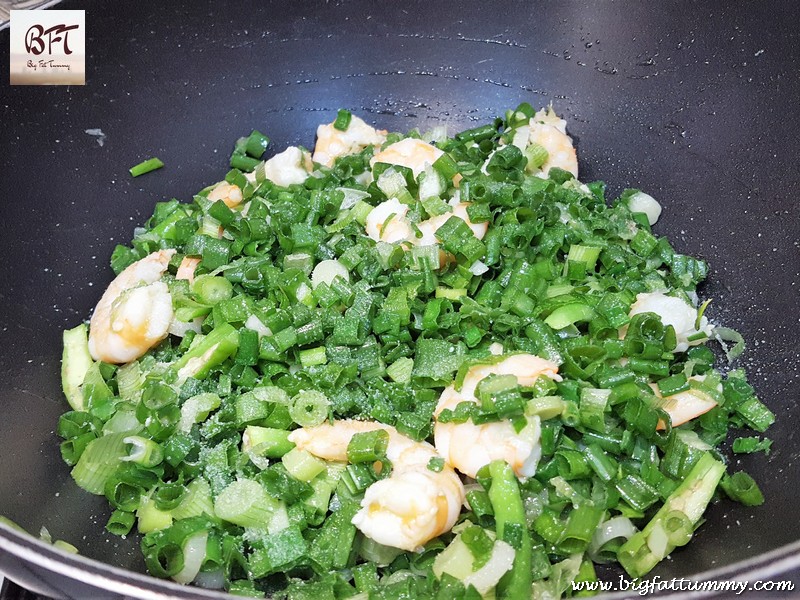 Making of Spring Onion Bhaji with Prawns