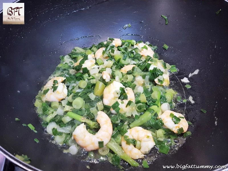 Making of Spring Onion Bhaji with Prawns