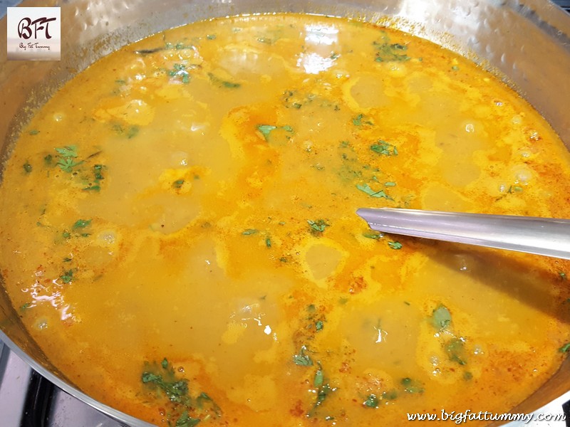 Preparation of Dry Green Pea Masala