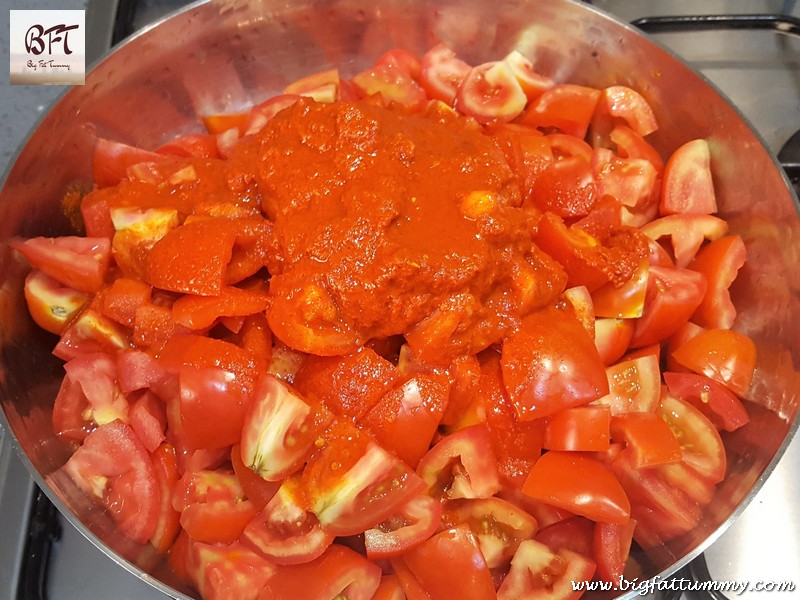 Preparation of Hot & Sweet Tomato Ketchup