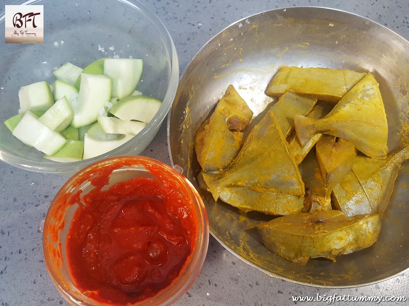 Preparation of Black Pomfret & Raw Mango Curry