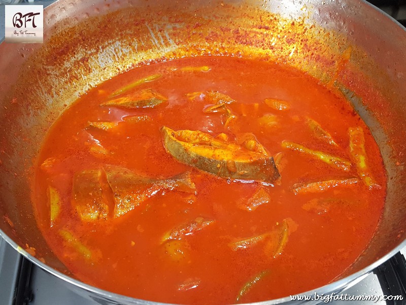 Preparation of Black Pomfret & Raw Mango Curry