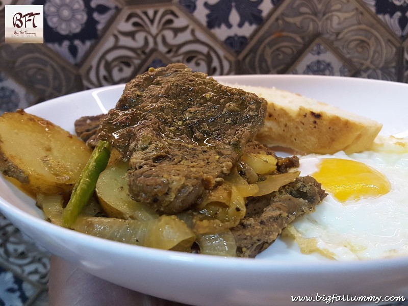 Onion Beef / Bifes de Cebolada