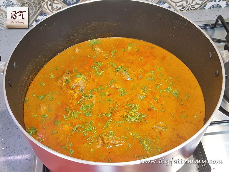 Preparation of Chicken Xacuti